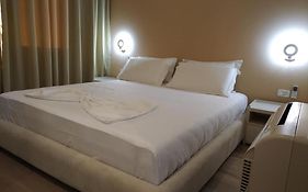 Deluxe Sea Apartment