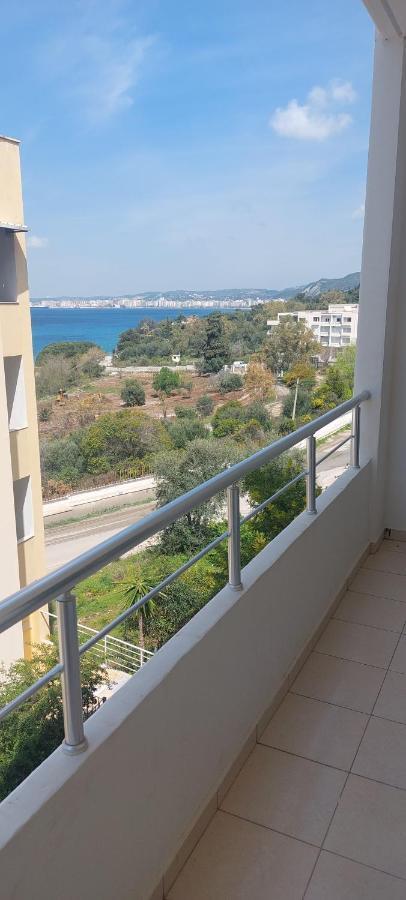 Deluxe Sea Apartment Vlorë Exterior foto